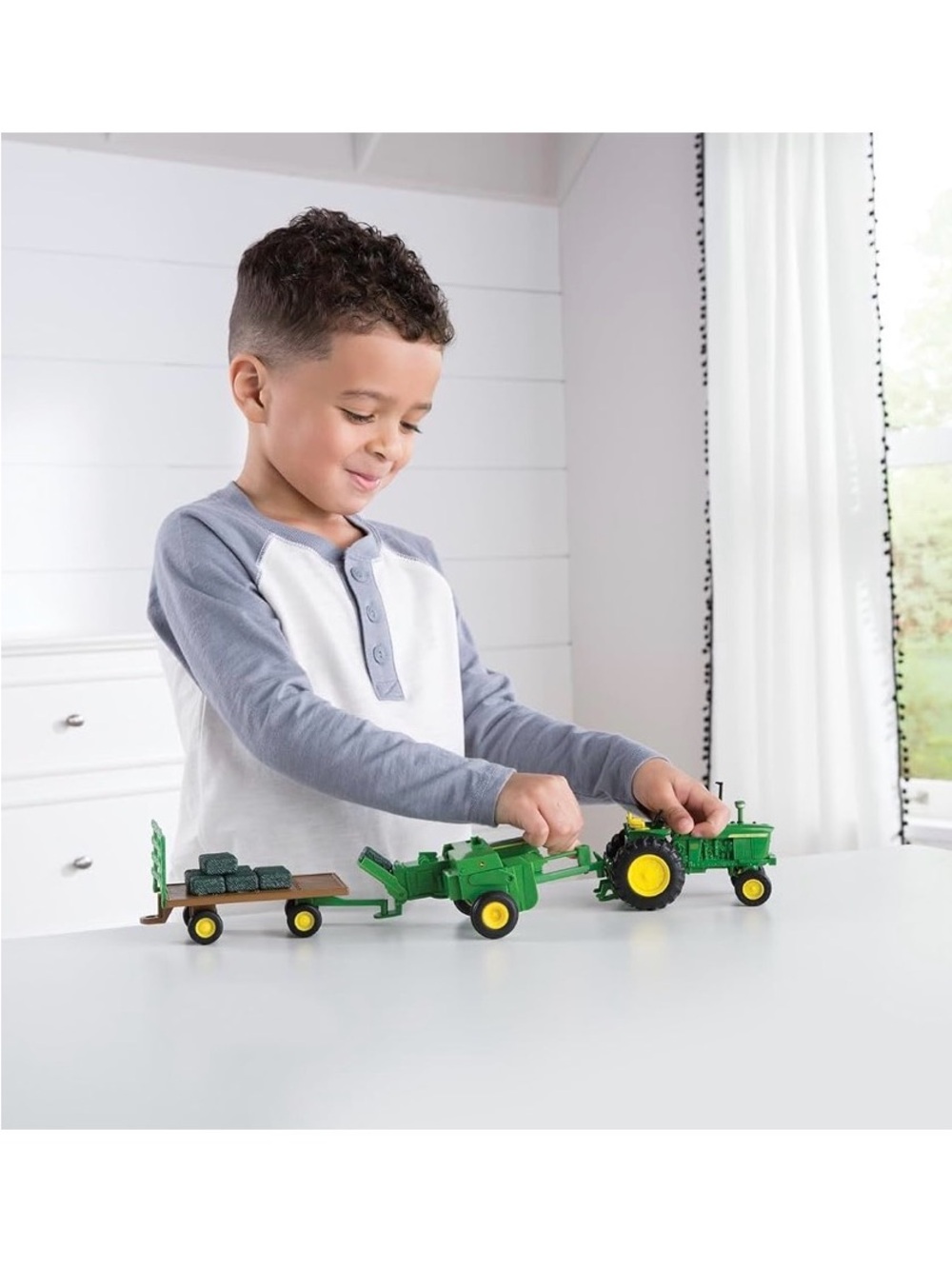 TOMY  John Deere Haying Set - 1:32 Scale Collectible Farm Toys 15-Piece Set - Picture 5 of 10